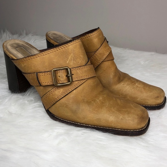 MICHAEL KORS leather slip-on heels mules, size 8.5 - Picture 1 of 8